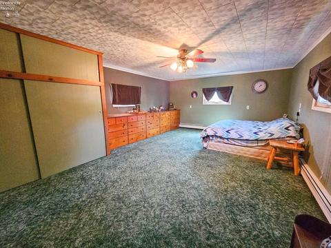 116 W Cherry St, Clyde, OH 43410 photo 36