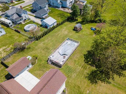 116 W Cherry St, Clyde, OH 43410 photo 6