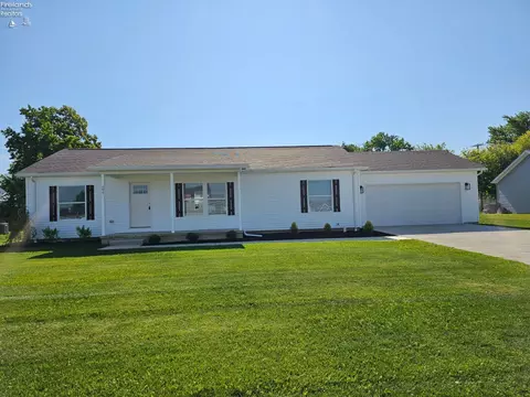 277 Caleb Dr, Fremont, OH 43420
