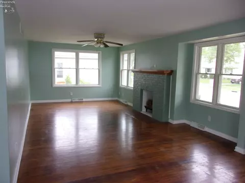 233 Eagle St, Findlay, OH 45840 photo 4