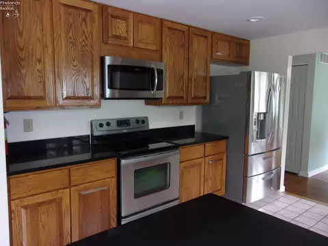 233 Eagle St, Findlay, OH 45840 photo 7