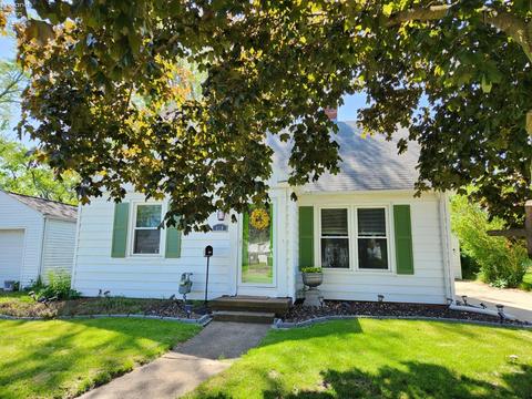 118 Schiller Ave, Sandusky, OH 44870