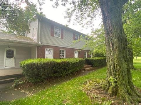 1763 County Road 302, Bellevue, OH 44811