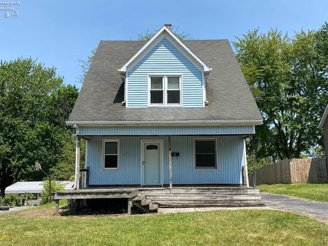 427 Spring St, Clyde, OH 43410