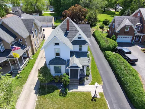 822 E Main Street St, Bellevue, OH 44811 photo 6