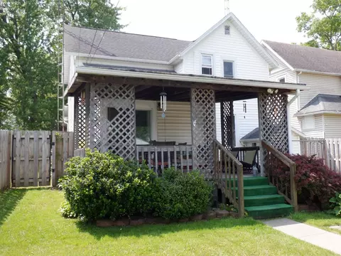 424 W Maple St, Willard, OH 44890 photo 12