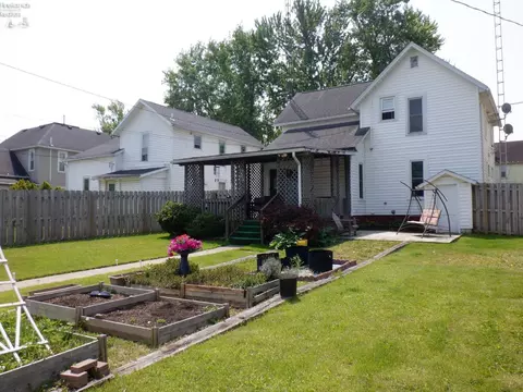 424 W Maple St, Willard, OH 44890 photo 19