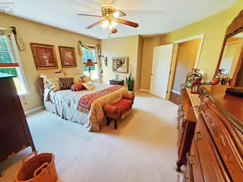 126 Caleb St, Clyde, OH 43410 photo 26