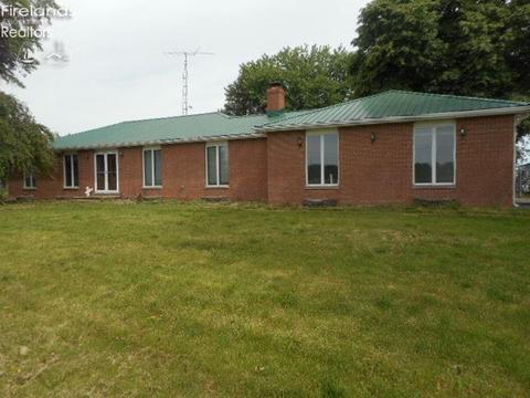 3934 Baseline Rd, Plymouth, OH 44865