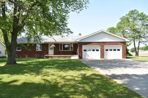 809 E Bogart Rd, Sandusky, OH 44870