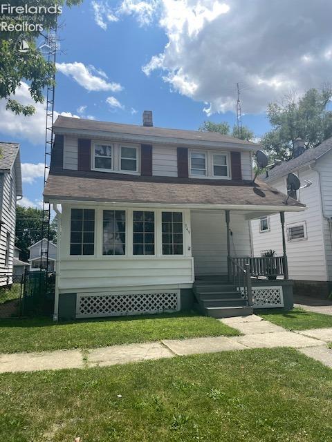 349 Jackson St, Fremont, OH 43420