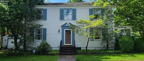 608 E Fourth St, Lakeside, OH 43440