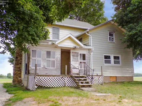 3868 County Road 195, Clyde, OH 43410
