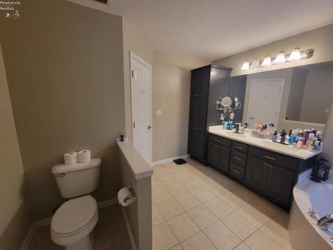1007 Eagle Ridge Dr, Huron, OH 44839 photo 23