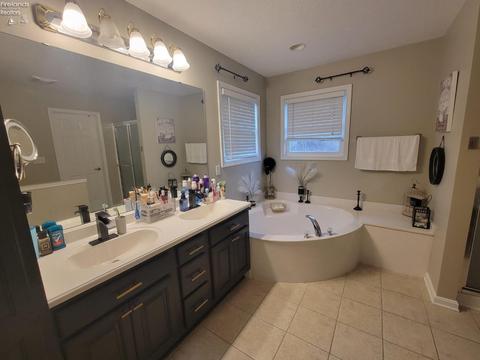 1007 Eagle Ridge Dr, Huron, OH 44839 photo 22