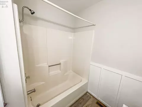 121 E Shawnee Trl, Sandusky, OH 44870 photo 36