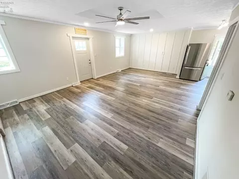 121 E Shawnee Trl, Sandusky, OH 44870 photo 12