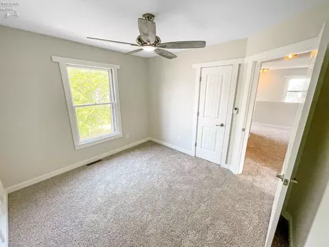 121 E Shawnee Trl, Sandusky, OH 44870 photo 28