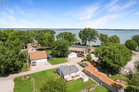 121 E Shawnee Trl, Sandusky, OH 44870 photo 52