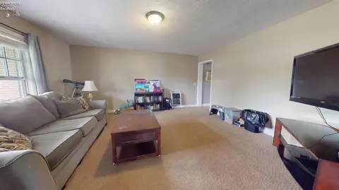 1002 Armstrong St, Willard, OH 44890 photo 33
