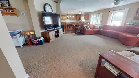1002 Armstrong St, Willard, OH 44890 photo 28