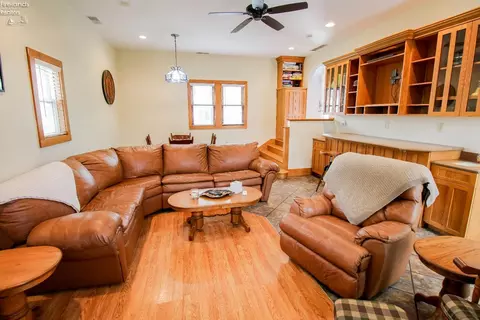 520 Williams St, Huron, OH 44839 photo 9