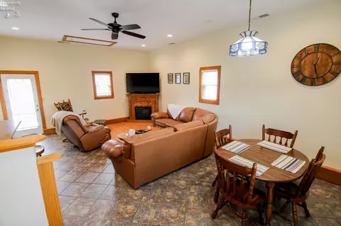 520 Williams St, Huron, OH 44839 photo 6