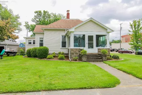 520 Williams St, Huron, OH 44839