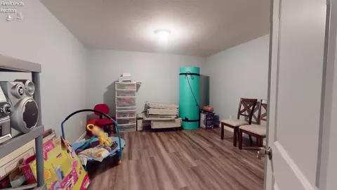 330 Portage Path, Willard, OH 44890 photo 53