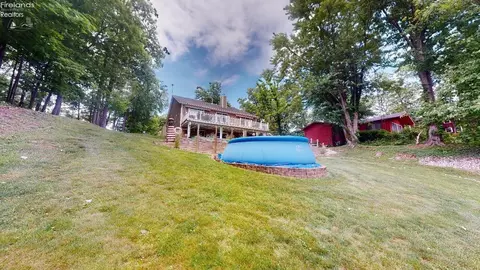 330 Portage Path, Willard, OH 44890 photo 14
