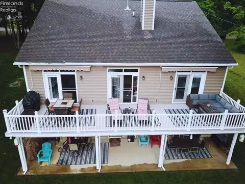 330 Portage Path, Willard, OH 44890 photo 63