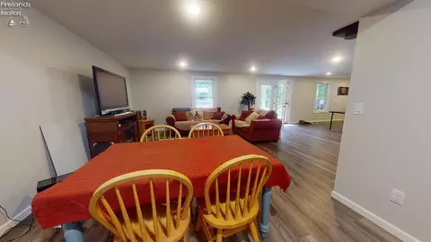 330 Portage Path, Willard, OH 44890 photo 48