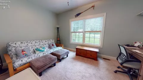 330 Portage Path, Willard, OH 44890 photo 38