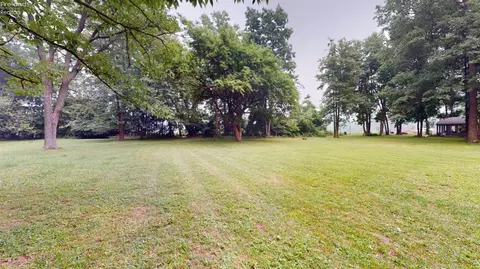 768 Holiday Dr, Willard, OH 44890 photo 6