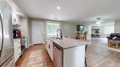 768 Holiday Dr, Willard, OH 44890 photo 26