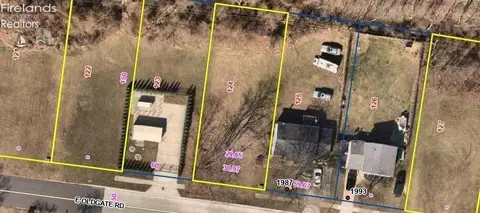 124 Oldgate Rd, Sandusky, OH 44870