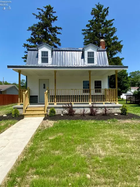209 Union St, Bettsville, OH 44815