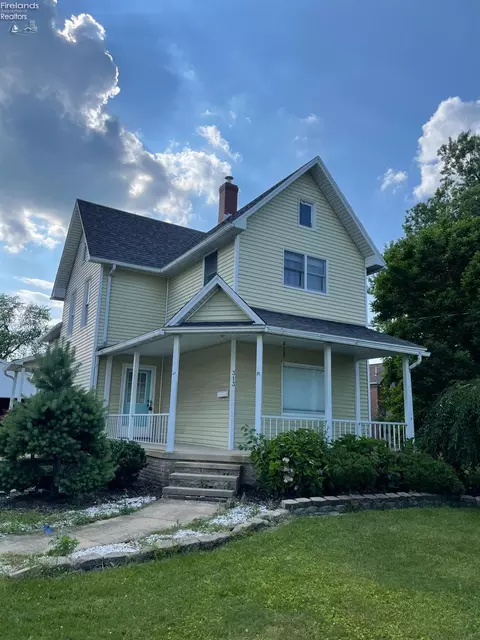 313 Northwest, Bellevue, OH 44811