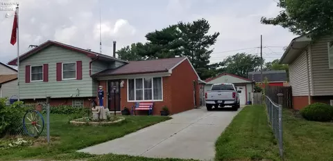 350 Guilford Rd, Vermilion, OH 44089