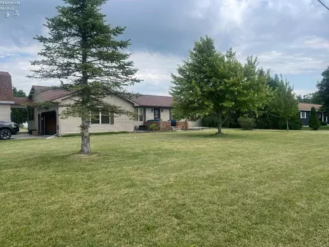 2261 S Township Road 159, Tiffin, OH 44883