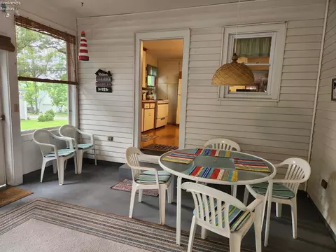304 E Sixth St, Lakeside, OH 43440 photo 7
