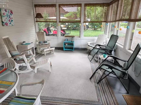 304 E Sixth St, Lakeside, OH 43440 photo 8