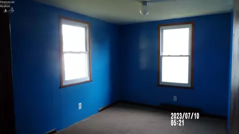 725 S Main St, Willard, OH 44890 photo 27