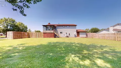 531 Cottonwood Dr, Willard, OH 44890 photo 14