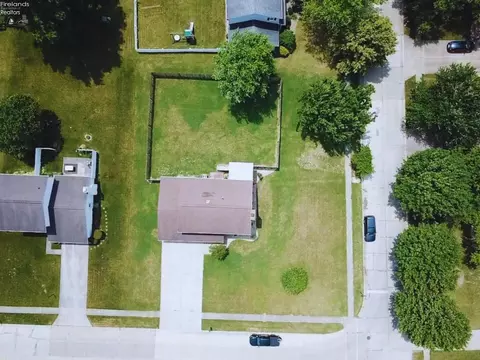531 Cottonwood Dr, Willard, OH 44890 photo 89