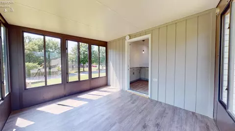 531 Cottonwood Dr, Willard, OH 44890 photo 31