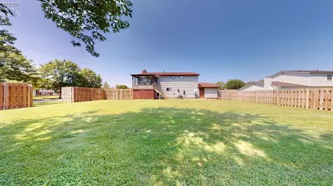 531 Cottonwood Dr, Willard, OH 44890 photo 17