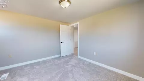 531 Cottonwood Dr, Willard, OH 44890 photo 60