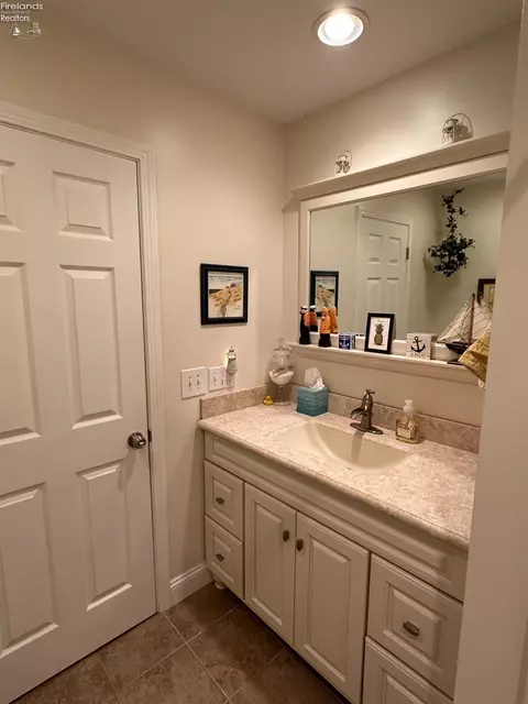 420 Gateway Blvd, Huron, OH 44839 photo 23