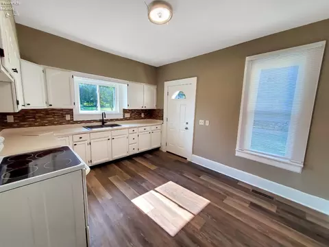 936 Vine St, Clyde, OH 43410 photo 6